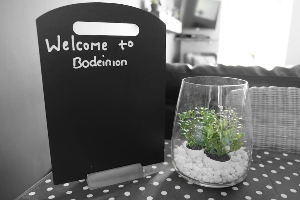 ネビン Bodeinionヴィラ エクステリア 写真